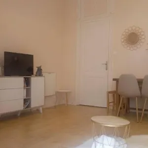 Studio 2 Personnes Avec Balcon Appartement Cauterets