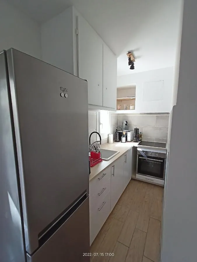 Apartment T2 Renove En Rdc Avec Cour, Intra Muros Avignon